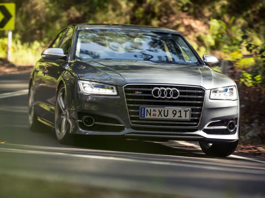  Audi S8 (D4) 2014 года  (AU) (фото 12 из 28)